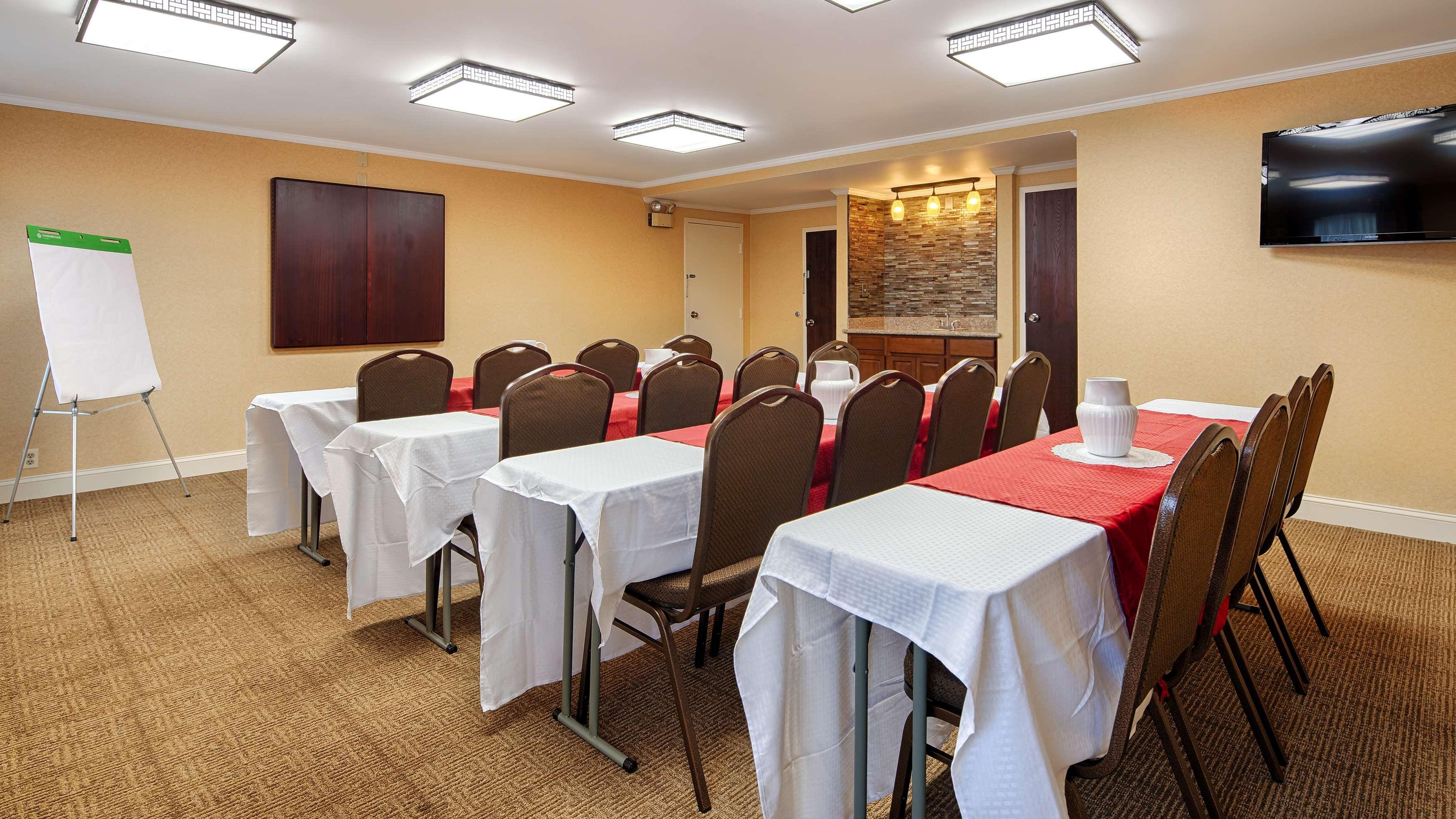 Best Western Salisbury Plaza Esterno foto