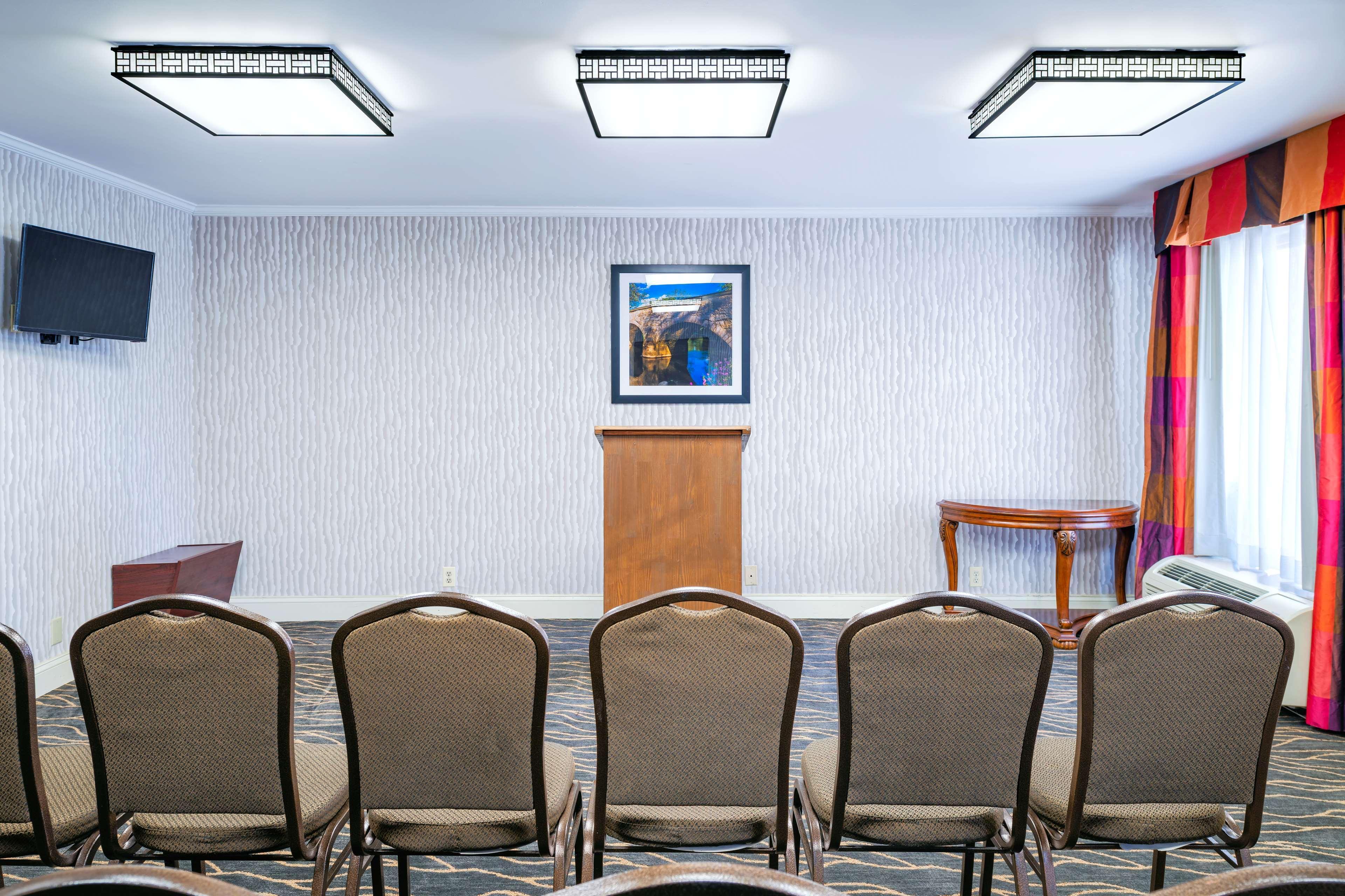 Best Western Salisbury Plaza Esterno foto