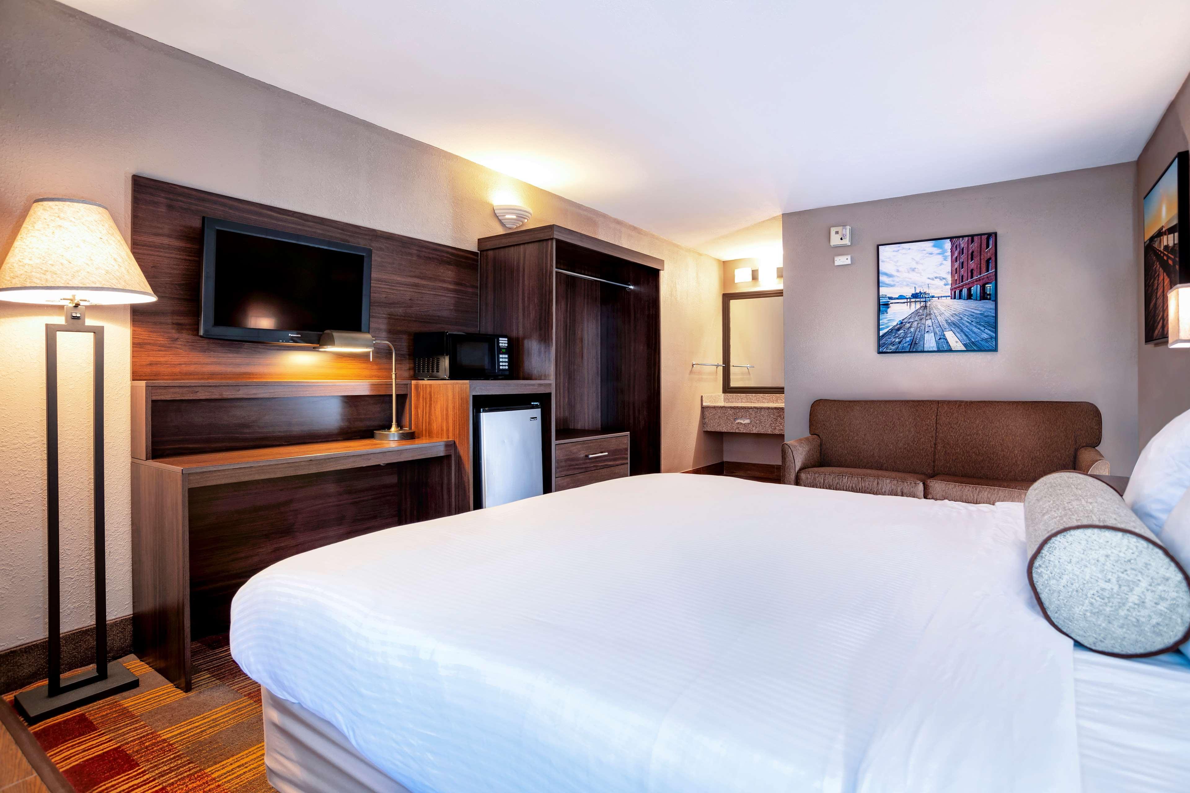 Best Western Salisbury Plaza Esterno foto