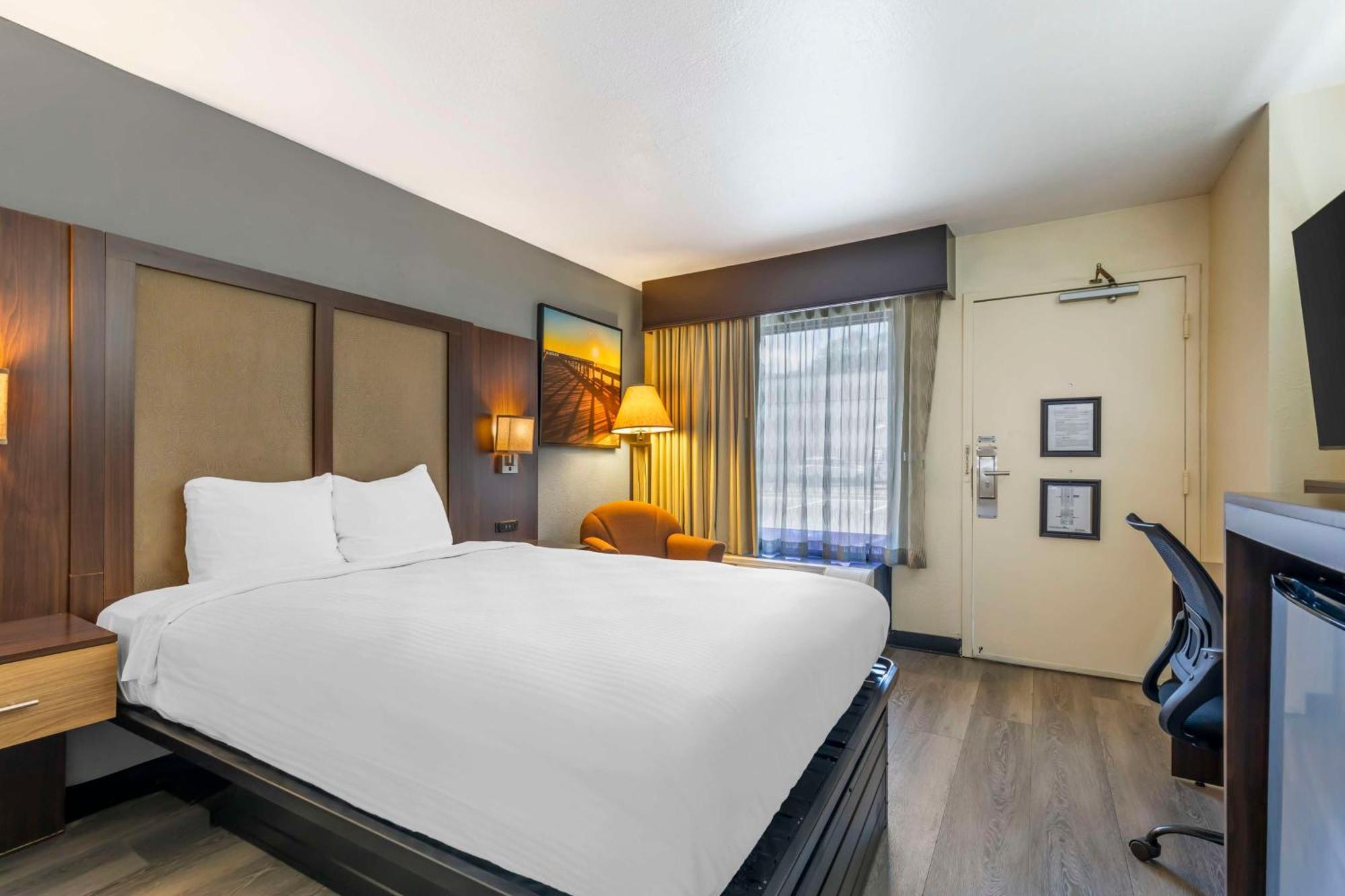 Best Western Salisbury Plaza Esterno foto