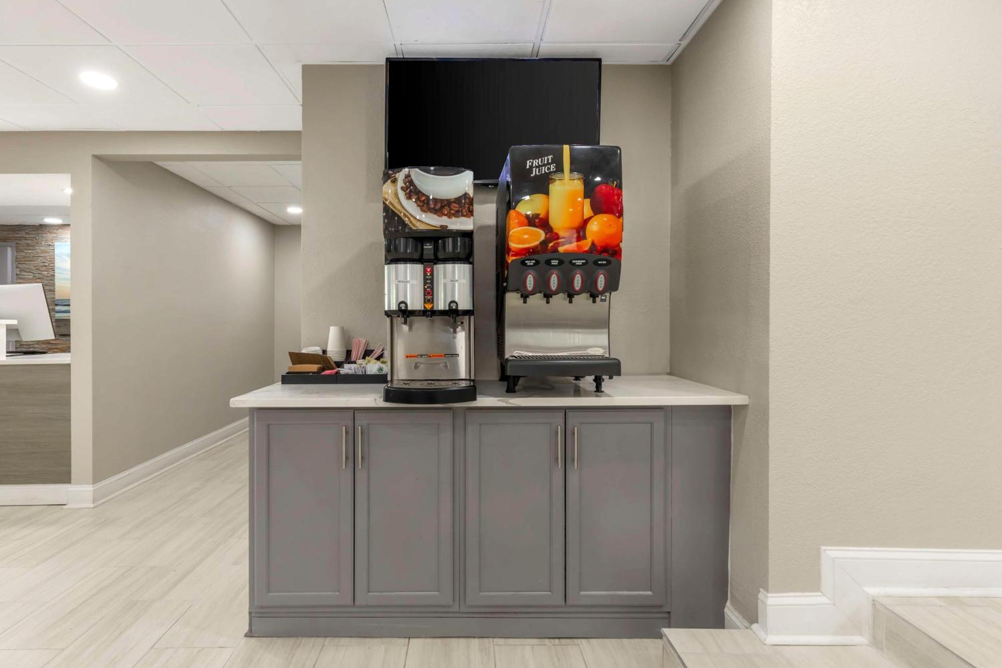 Best Western Salisbury Plaza Esterno foto